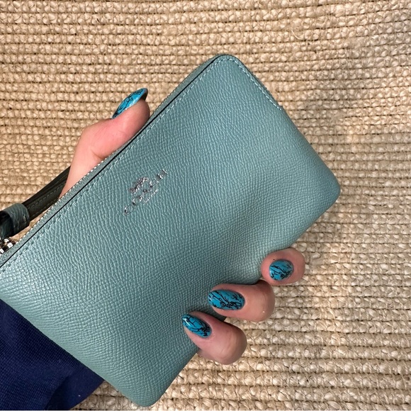 Coach Teal Leather Wristlet Wallet clutch - Picture 5 of 8